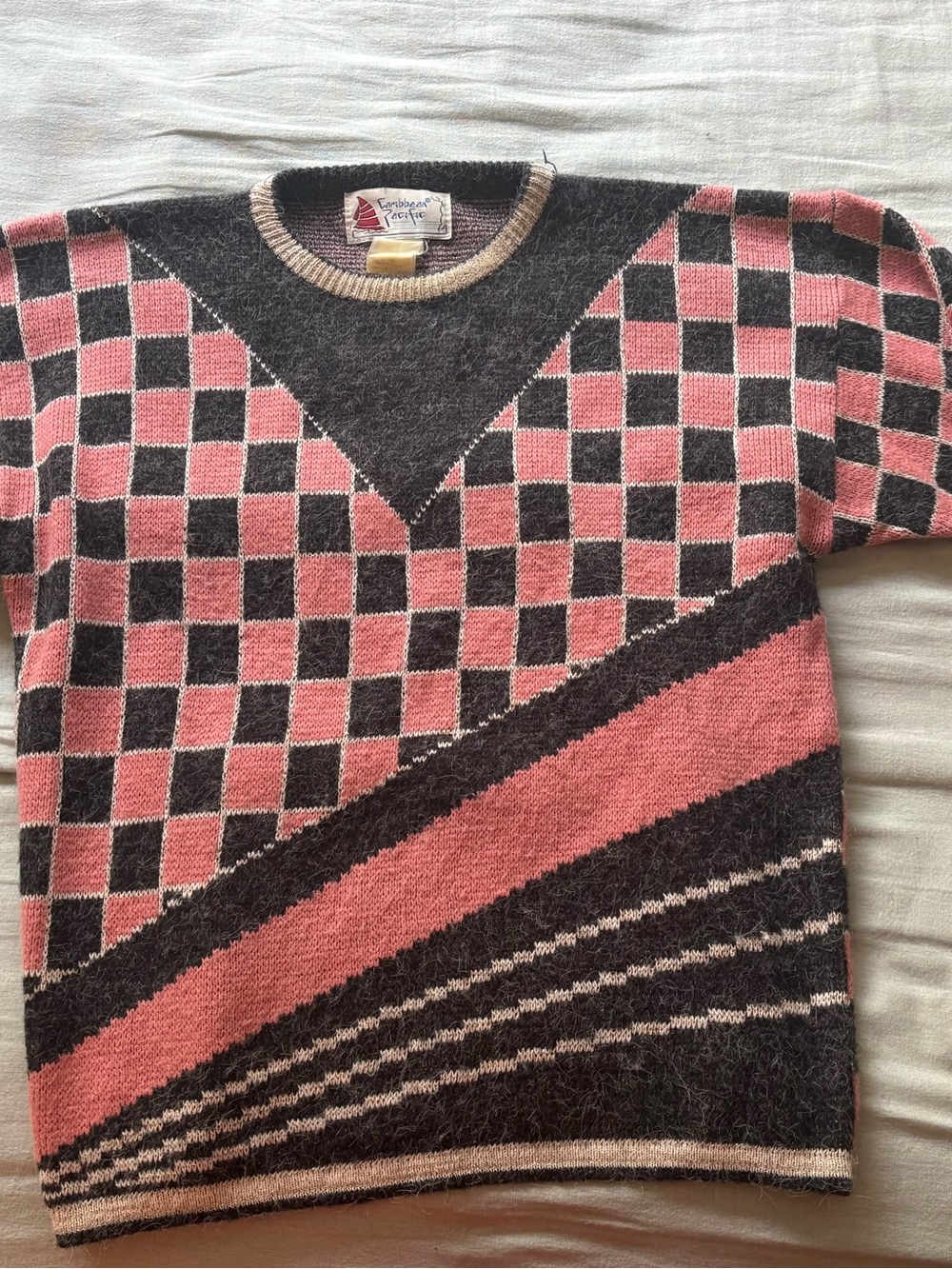 Caribbean Pacific Vintage Checkerboard Pink & Grey Sweater